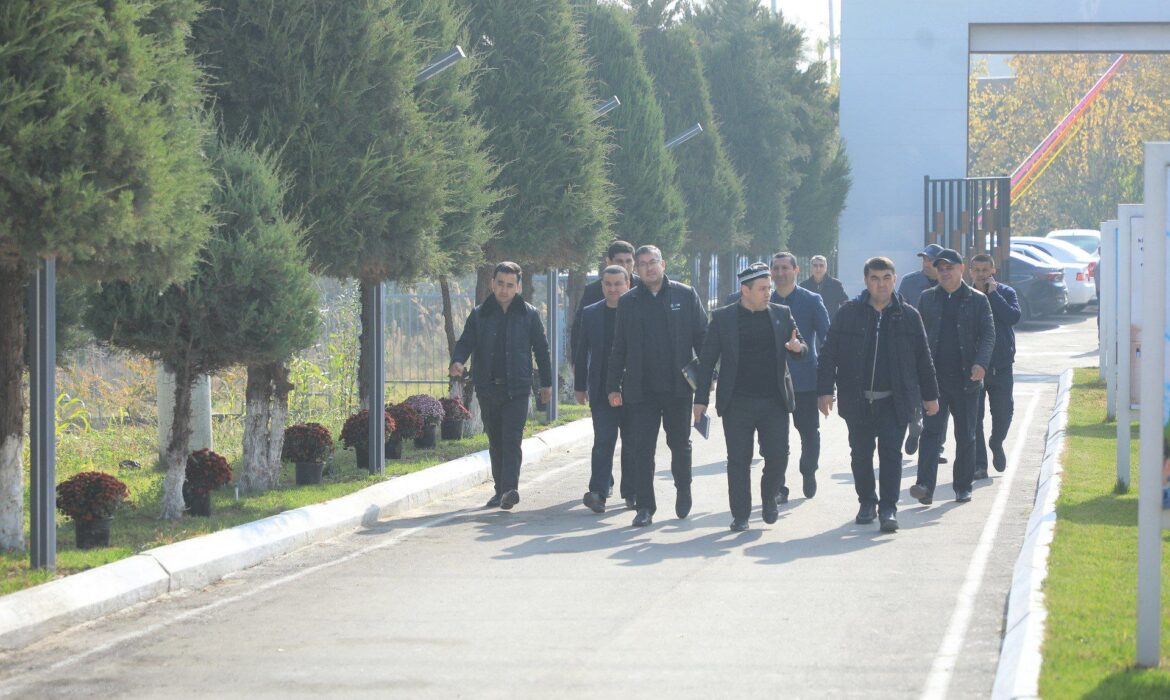 Yangi Namangan tuman ixtisoslashtirilgan maktabining kuz-qish mavsumiga shayligi nazorat qilindi