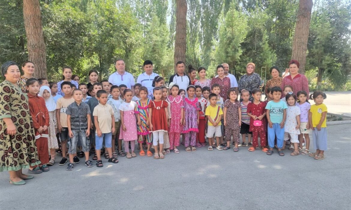 Yurtboshimizning tashabbusi bilan amalga oshirilayotgan “Dolzarb 90 kun” loyihasi doirasida mamlakatimizning barcha hududlarida bo‘lgani kabi Namangan viloyatida ham yozgi ta’tilni mazmunli tashkil etishga alohida e’tibor qaratilmoqda.
